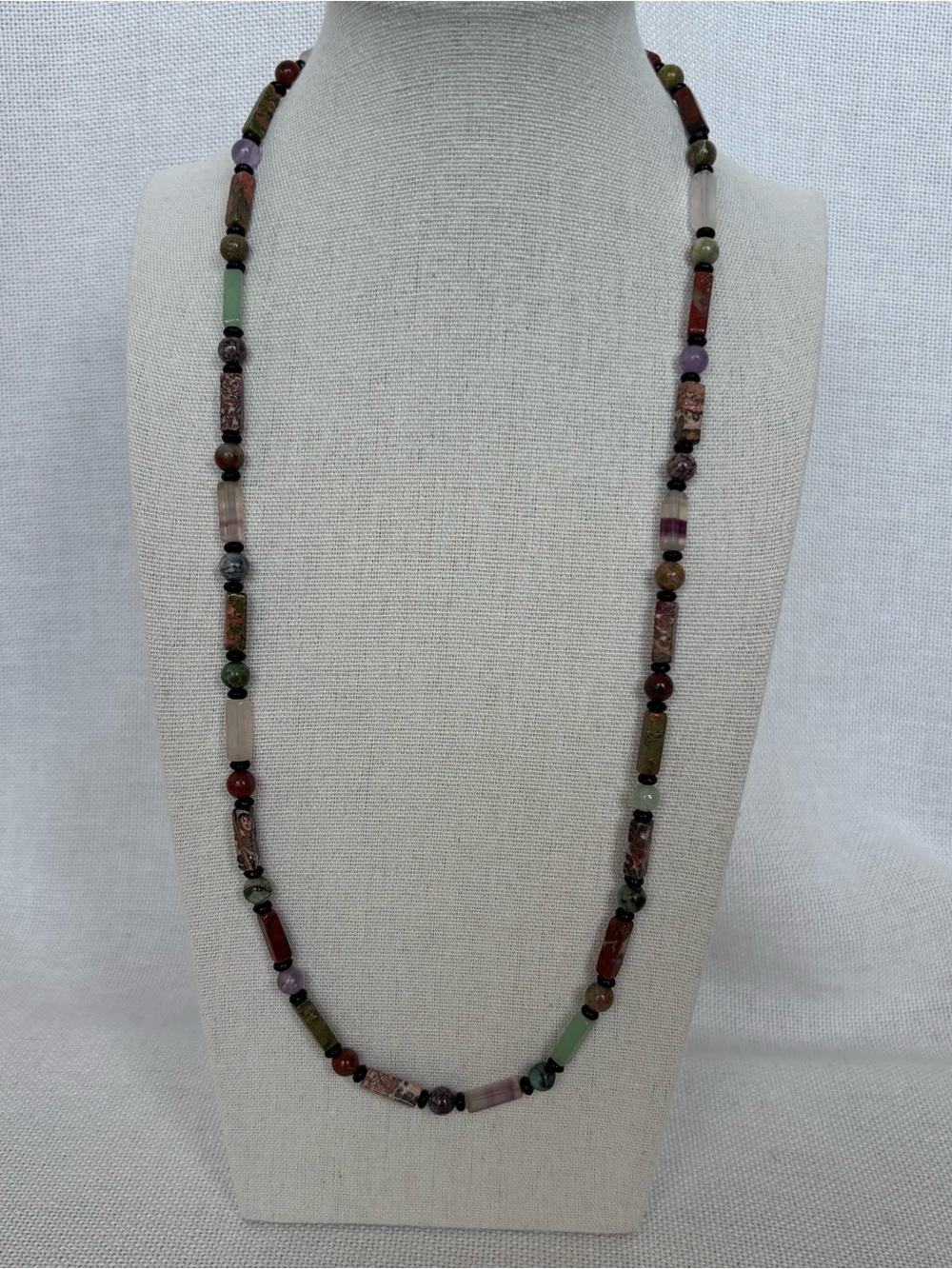 Vintage Semi-precious Natural Stone Necklace Barrel Clasp 24”